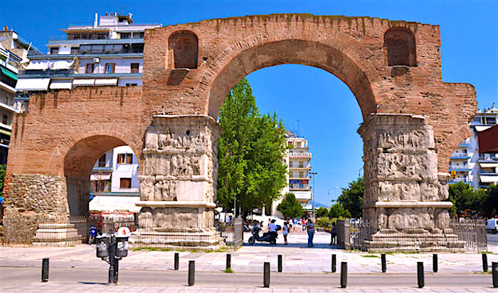 Thessaloniki-skg-minivan